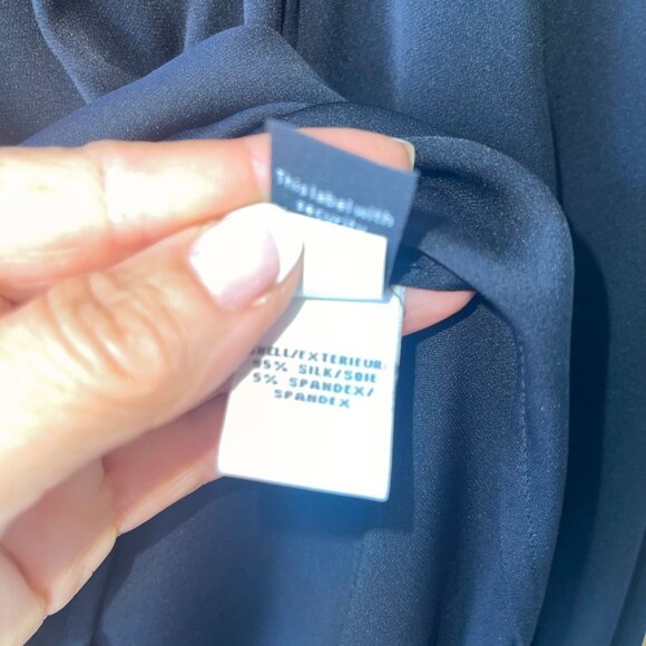 Diane Von Furstenburg Womens Top Size 4 Black V Neck Long Sleeve Casual - Picture 15 of 16